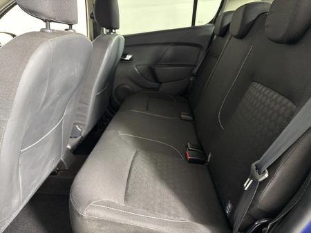 2015-Renault-Sandero-900T-Dynamique_3