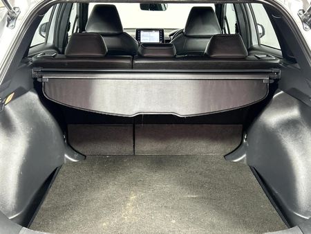 2022-Toyota-Corolla-Cross-18-XR_14