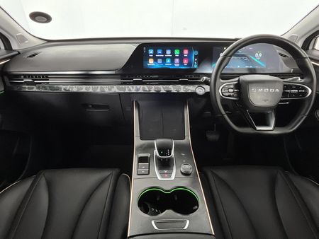 2024-Omoda-C5-15T-Luxury-S_1