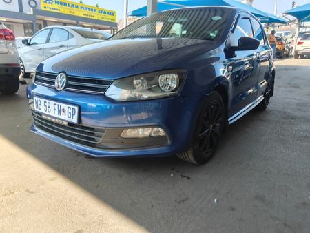 2020-Volkswagen-Polo-Vivo-14-Comfortline-5-dr_2