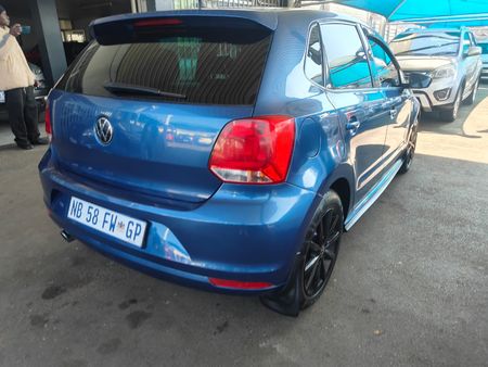 2020-Volkswagen-Polo-Vivo-14-Comfortline-5-dr_4