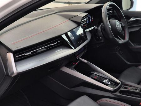 2023-Audi-A3-Sportback-40-TFSI-Auto_27