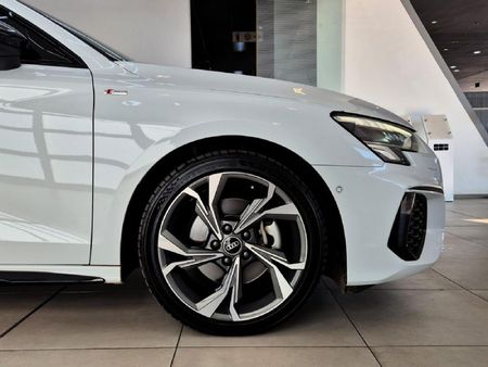 2023-Audi-A3-Sportback-40-TFSI-Auto_4