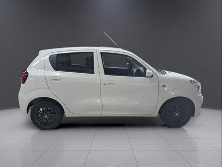 2025-Toyota-Vitz-10-XR-AMT_7