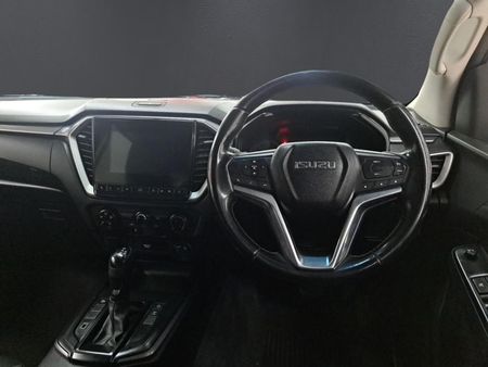2022-Isuzu-D-Max-19-DDI-LS-4x4-Auto-Double-Cab_10