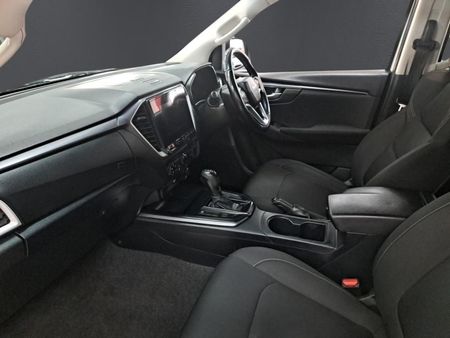 2022-Isuzu-D-Max-19-DDI-LS-4x4-Auto-Double-Cab_14