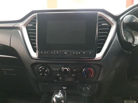 2022-Isuzu-D-Max-19-DDI-LS-4x4-Auto-Double-Cab_17
