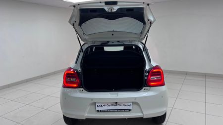 2023-Suzuki-Swift-12-GL-Auto_11