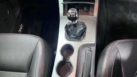 2022-JAC-T8-20-CDI-Lux-4x4-Double-Cab_28