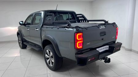 2022-JAC-T8-20-CDI-Lux-4x4-Double-Cab_7