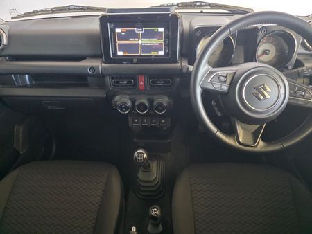 2022-Suzuki-Jimny-15-GLX_5