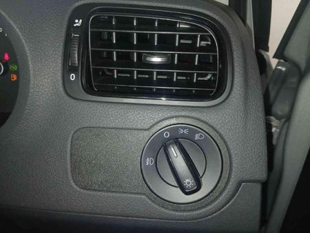 2026-Volkswagen-Polo-Vivo-16-Life_10