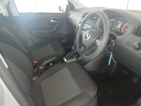2026-Volkswagen-Polo-Vivo-16-Life_13