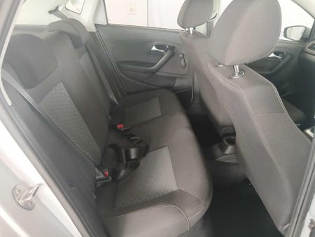 2026-Volkswagen-Polo-Vivo-16-Life_14