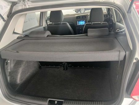 2026-Volkswagen-Polo-Vivo-16-Life_6