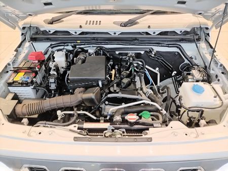 2024-Suzuki-Jimny-15-GLX-AllGrip-5-Door-Auto_15