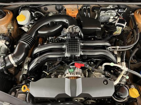 2015-Subaru-XV-20_9