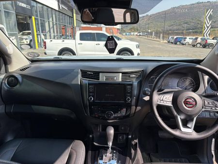 2025-Nissan-Navara-25-DDTi-PRO-2X-Auto-Double-Cab_12