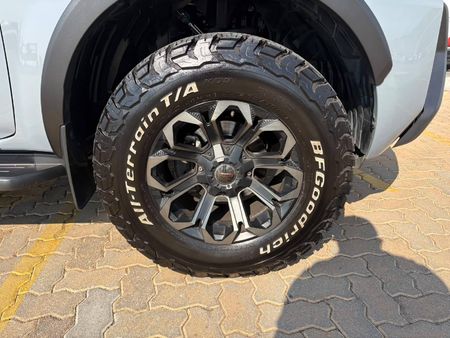 2025-Nissan-Navara-25-DDTi-PRO-2X-Auto-Double-Cab_7