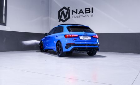 2024-Audi-RS3-Sportback-Quattro-Auto_1