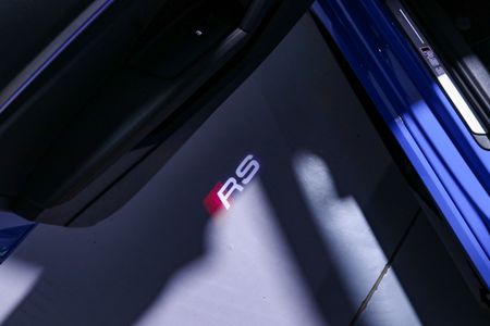 2024-Audi-RS3-Sportback-Quattro-Auto_8