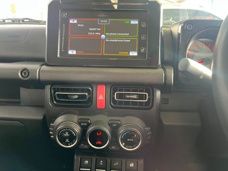 2021-Suzuki-Jimny-15-GLX-Auto_9