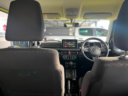 2021-Suzuki-Jimny-15-GLX-Auto_6
