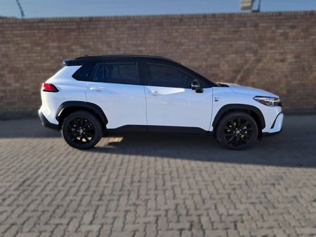 2026-Toyota-Corolla-Cross-18-GR-S-Hybrid_6