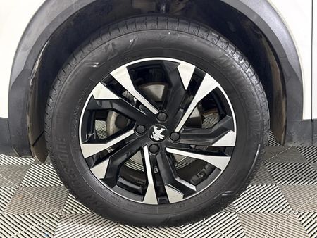 2023-Peugeot-2008-12T-Allure-Auto_5