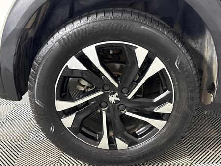 2023-Peugeot-2008-12T-Allure-Auto_7