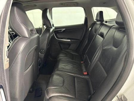 2013-Volvo-XC60-D4-Elite-Auto_3
