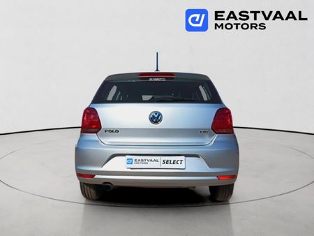 2015-Volkswagen-Polo-GP-12-TSI-Trendline-66kW_5