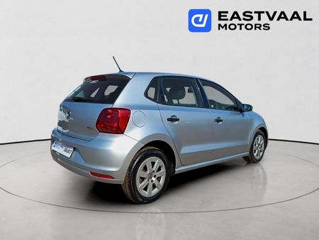 2015-Volkswagen-Polo-GP-12-TSI-Trendline-66kW_6
