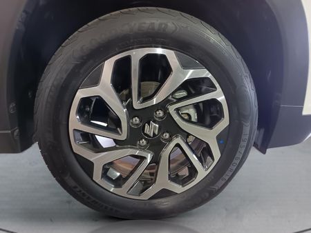 2023-Suzuki-Fronx-15-GLX-Auto_10
