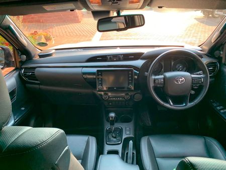 2023-Toyota-Hilux-28-GD-6-Raised-Body-Legend-RS-Auto-Double-Cab_9