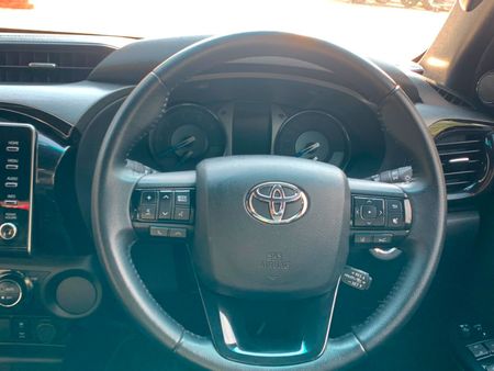 2023-Toyota-Hilux-28-GD-6-Raised-Body-Legend-RS-Auto-Double-Cab_11