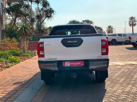 2023-Toyota-Hilux-28-GD-6-Raised-Body-Legend-RS-Auto-Double-Cab_5