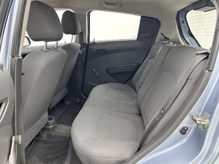 2012-Chevrolet-Spark-12-L_11