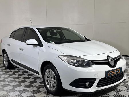 2013-Renault-Fluence-16-Expression_15
