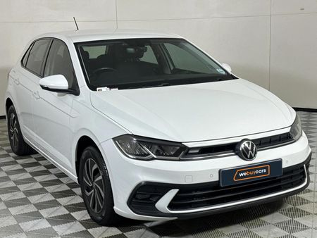 2022-Volkswagen-Polo-10-TSI-Life_15