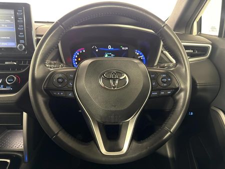 2022-Toyota-Corolla-Cross-18-XR_11