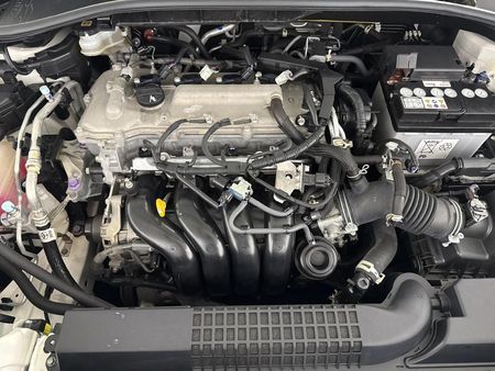2022-Toyota-Corolla-Cross-18-XR_12