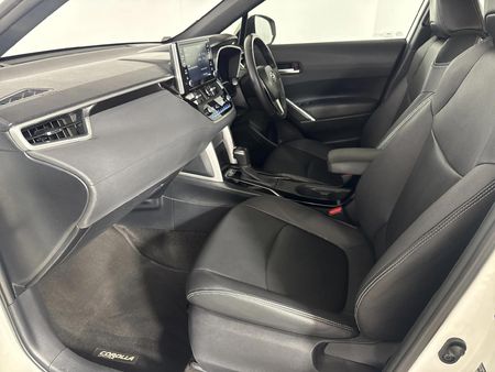 2022-Toyota-Corolla-Cross-18-XR_8