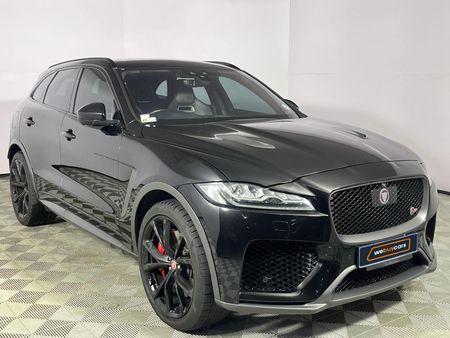 2019-Jaguar-F-Pace-50-V8-SVR_15