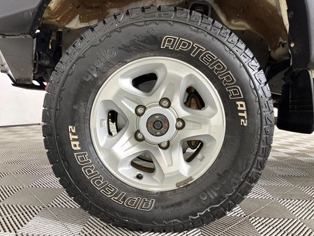 2022-Toyota-Land-Cruiser-78-42-D-Station-Wagon_3