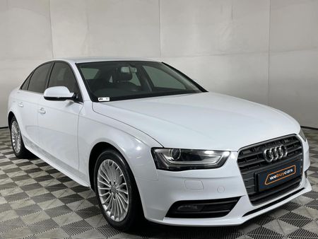 2013-Audi-A4-18-T-SE_15