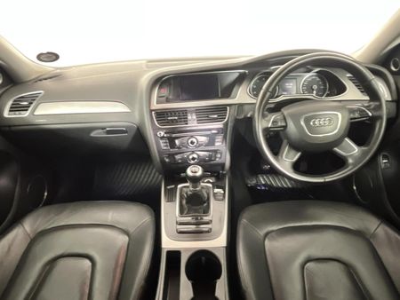 2013-Audi-A4-18-T-SE_1