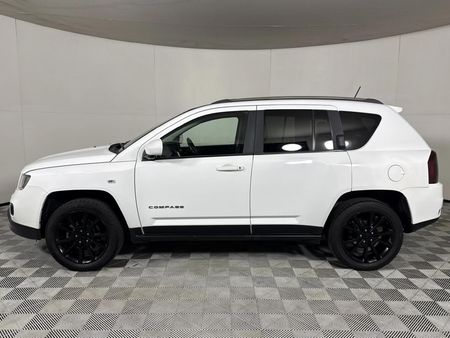 2014-Jeep-Compass-20-Limited-Auto_15