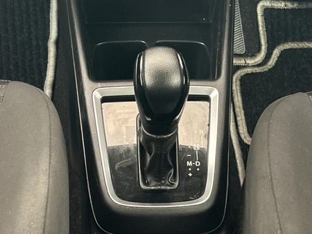 2023-Suzuki-Swift-12-GL-Auto_10