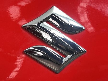 2023-Suzuki-Swift-12-GL-Auto_11